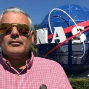 El ingeniero de Temperley cercano a la NASA que quiere combatir el hambre con algas