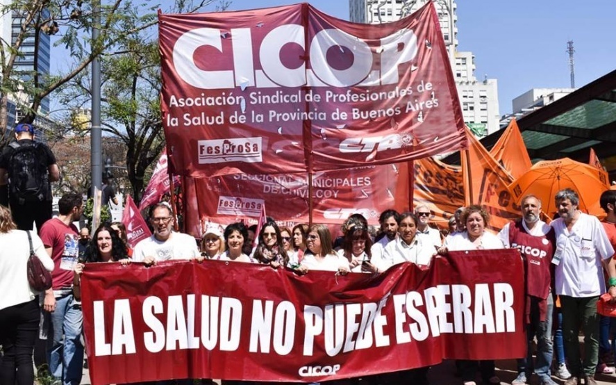 Crecimiento de contagios, demoras en testeos, problemas salariales: la realidad de los trabajadores de la salud de la provincia