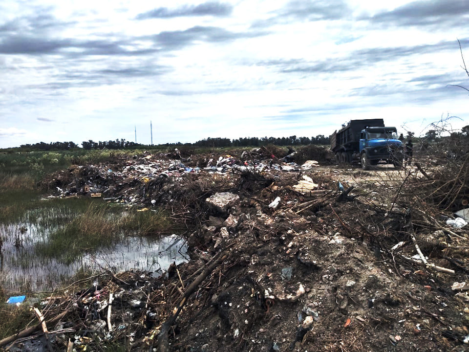 Denuncian basurales a cielo abierto en Laguna de Rocha