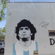 Diego Maradona: el mural para el Diez en el lugar exacto donde nació