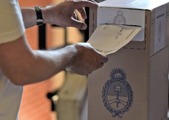 Se oficializaron las listas de precandidatos a concejales para Lanús, Lomas de Zamora y Almirante Brown
