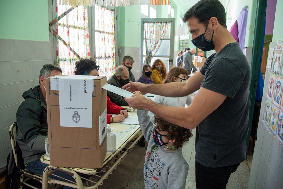 Elecciones PASO 2021: Julián Álvarez ganó la interna del peronismo en Lanús