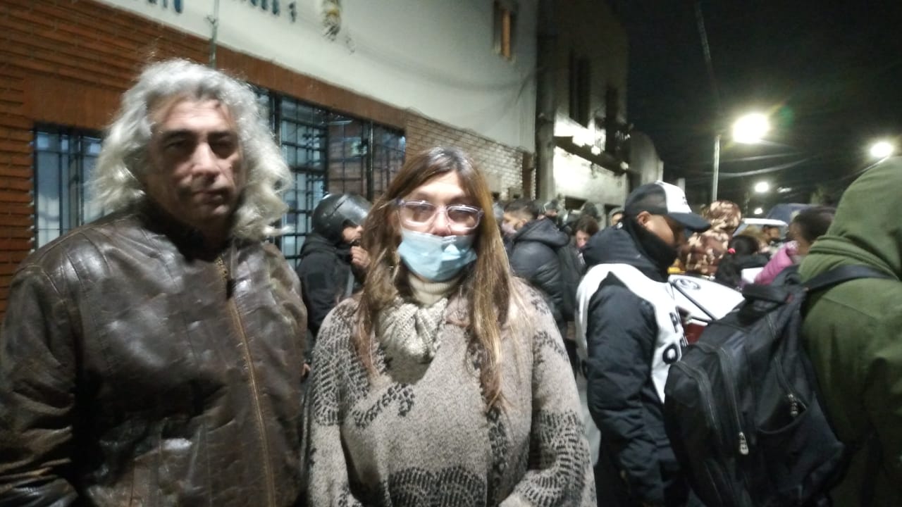 Lomas de Zamora: docentes realizaron un paro de 24 horas en repudio a la represión a docentes y alumnos en Puente La Noria