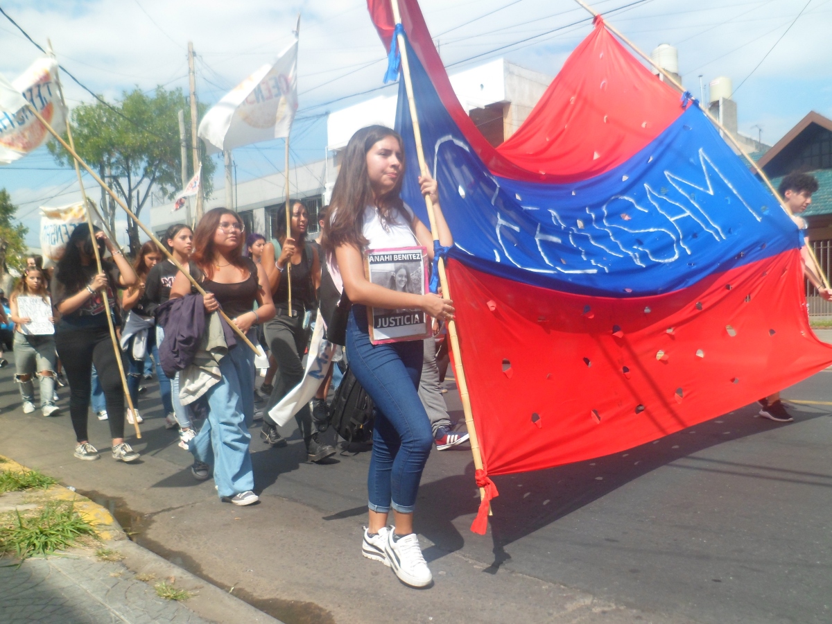 Anahí Benítez: la comunidad del ENSAM exigió justicia en el fin del juicio