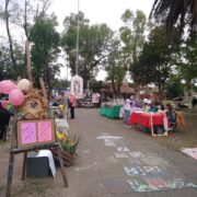 Lecturas, artesanías, dibujos y juegos en la Feria del Libro de Glew