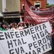 Incorporan a 5 mil profesionales de la salud bonaerenses a la carrera hospitalaria