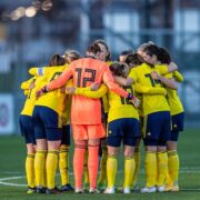 Fútbol femenino: podría fomentarse desde las escuelas a partir del próximo cuatrimestre