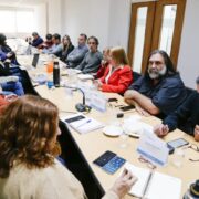 Los docentes bonaerenses aceptaron un 45 por ciento de aumento salarial