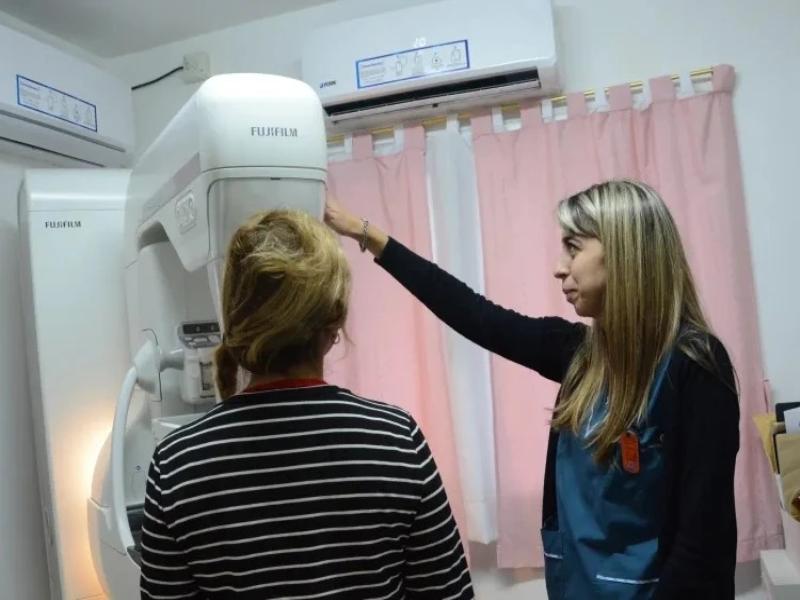 Realizan mamografías gratis, sin turno, en Lomas de Zamora