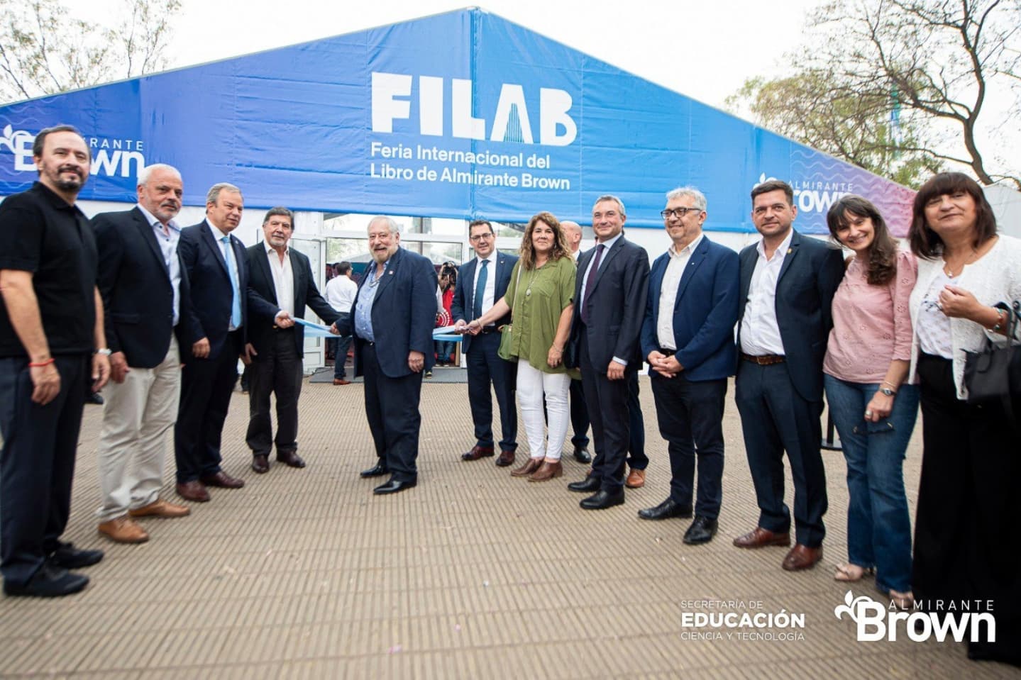 Comenzó la Feria de Libro de Almirante Brown: qué actividades hay en la semana