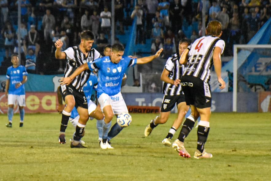 Duro tropiezo para Temperley ante un rival de peso