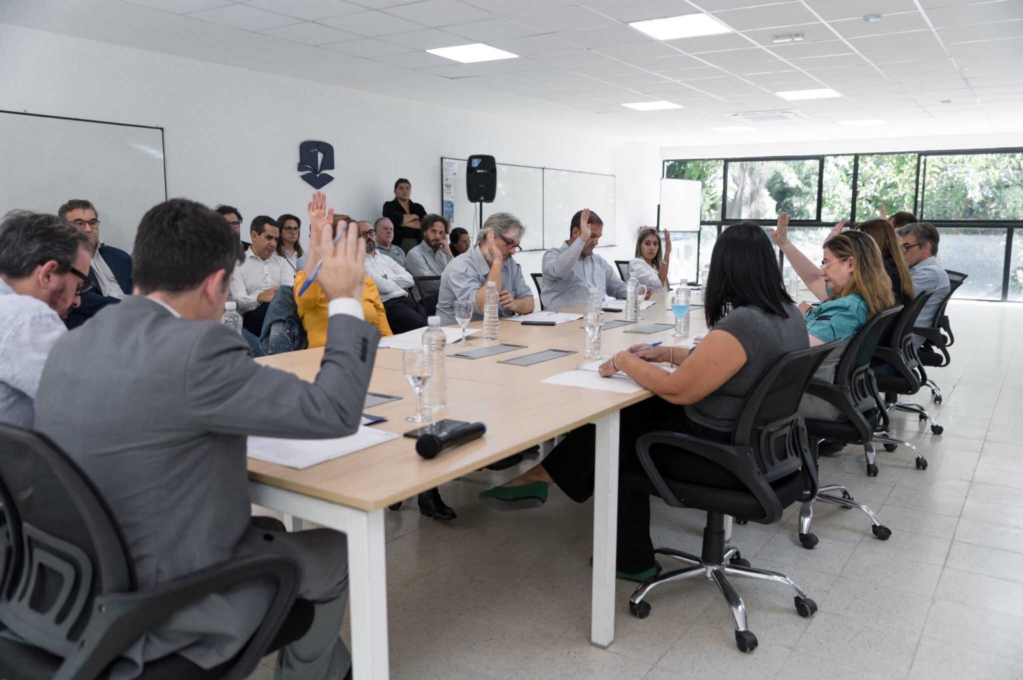 Pese al «contexto adverso», la UNaB inauguró su Secretaria de Investigación y apuesta por el desarrollo científico