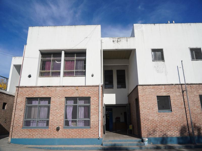 Anunciaron mejoras edilicias para escuelas de Ingeniero Budge