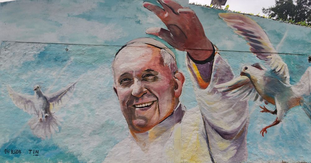 «Hagan lío»: así es el mural del papa Francisco en Rafael Calzada que pretende ser un lugar de devoción para los fieles