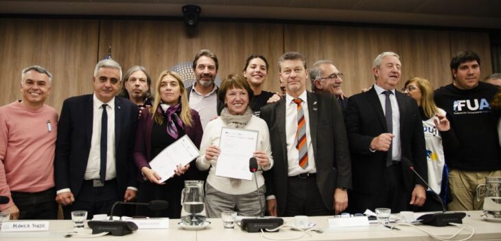 Gremios y rectores presentaron una nueva Ley de Financiamiento Universitario en el Congreso
