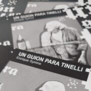 “Un guión para Tinelli”, la obra de teatro perdida de Enrique Symns, se presentará en Lomas