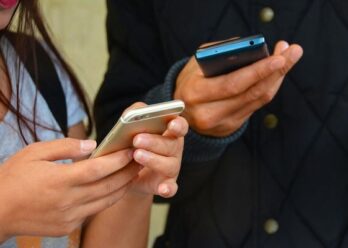 Caen los posteos personales en las redes sociales