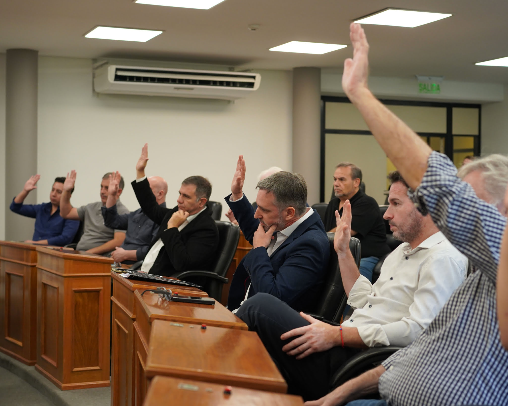 La UNLZ aprobó la reparación de legajos de ocho estudiantes y un directivo desaparecidos durante la última dictadura