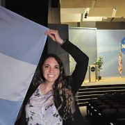 Del conurbano a la NASA: la médica de Lanús que sueña con ser la primera astronauta argentina en pisar la Luna