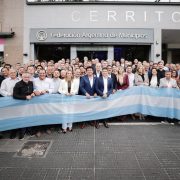 Kicillof y dirigentes exigieron a Milei reactivar obras paralizadas y transferir fondos adeudados