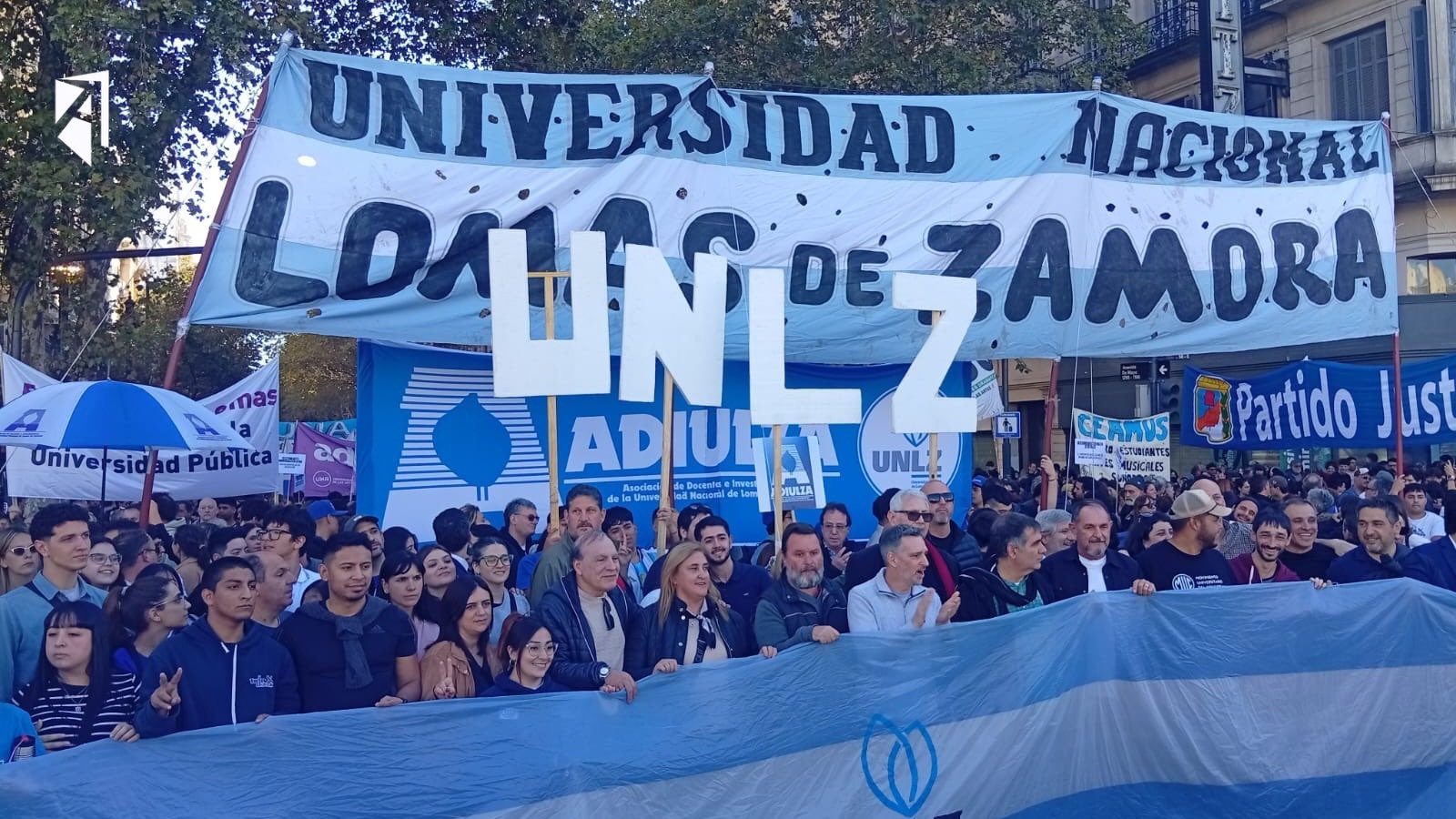 Cuarta marcha federal universitaria: miles colmaron las calles en defensa de la educación pública