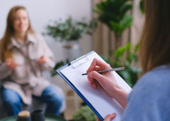 ¿Qué nos está pasando? Una guía para hablar de salud mental
