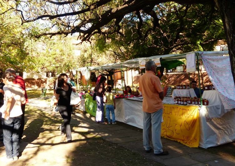 Vuelve la Feria Soberana a la UNLZ