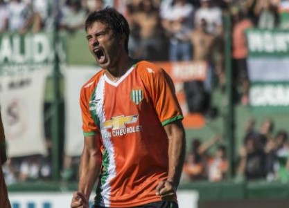 Banfield volvió a la victoria y se ilusiona con las copas