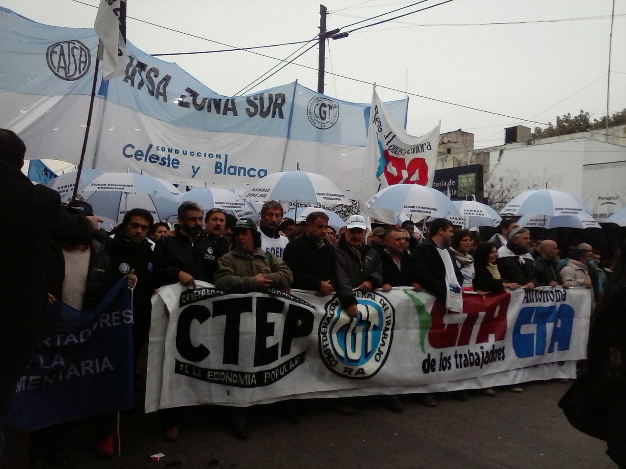 Trabajadores contra el ajuste y los tarifazos