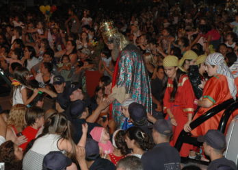 Lomas: vuelve el tradicional desfile de los Reyes Magos