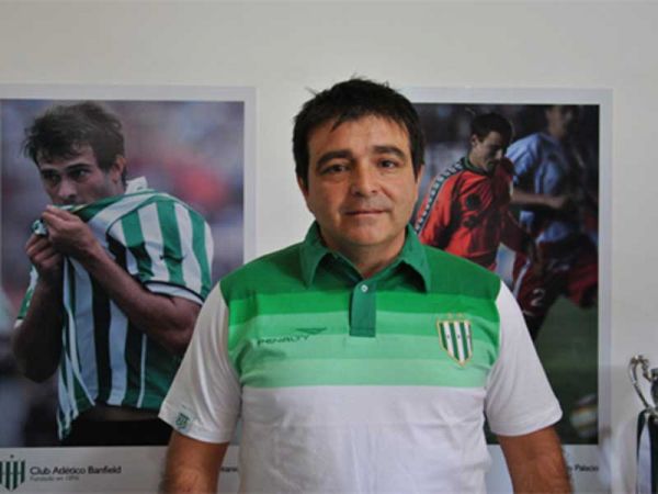Claudio Vivas: “Es fundamental formar jugadores y personas”