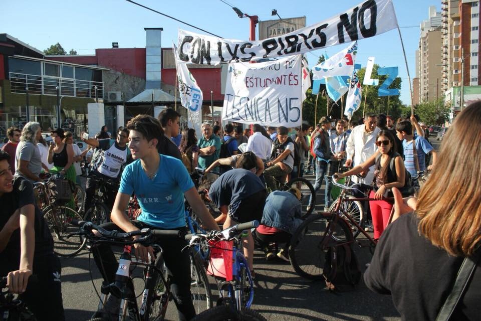 Para defenderse de la violencia institucional