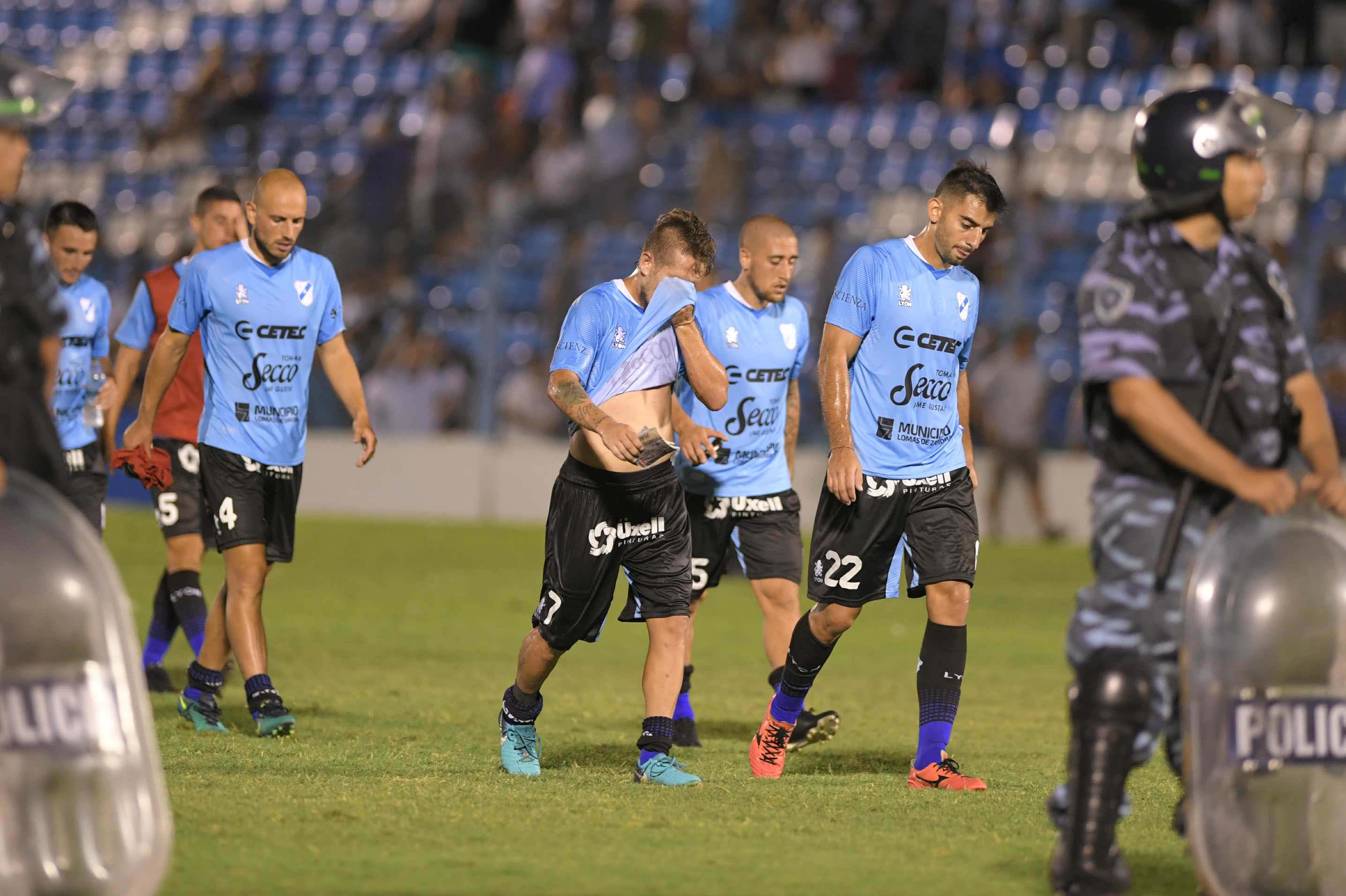 Temperley volvió a perder y se hunde en los promedios