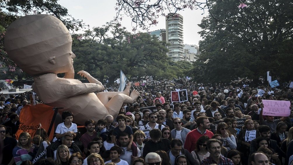 «El aborto es un derecho»