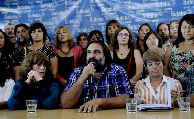 Docentes bonaerenses, en asamblea a la espera de una nueva convocatoria