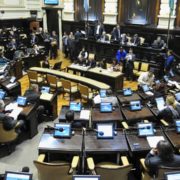 Presupuesto bonaerense: advierten sobre “ajustes” en áreas sensibles