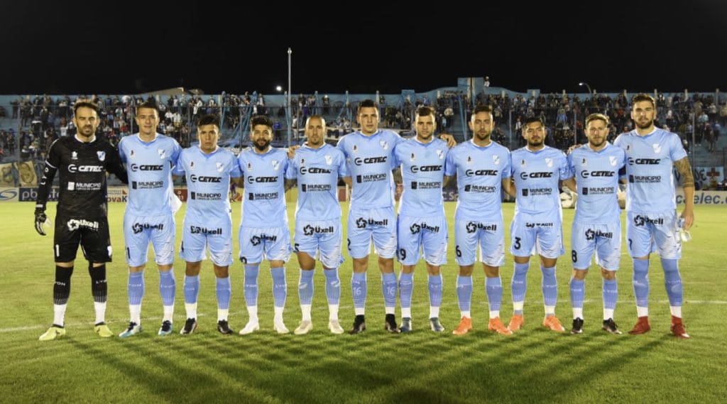 Temperley y su hora loca: sufre en el torneo pero está cerca de la Libertadores