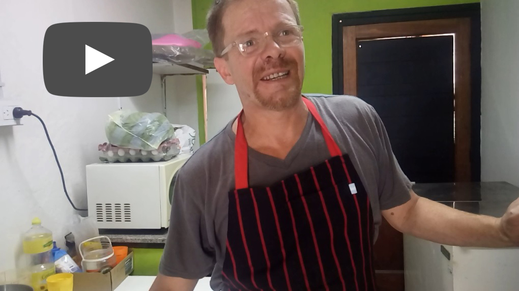 De cortar el pasto a tener su pizzería: un padre que emocionó en las redes