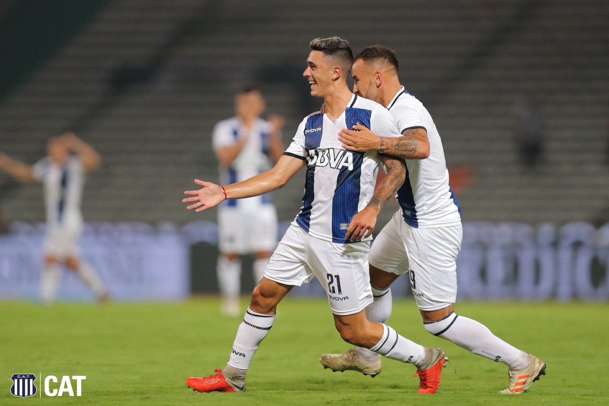 Banfield cayó ante Talleres de Córdoba