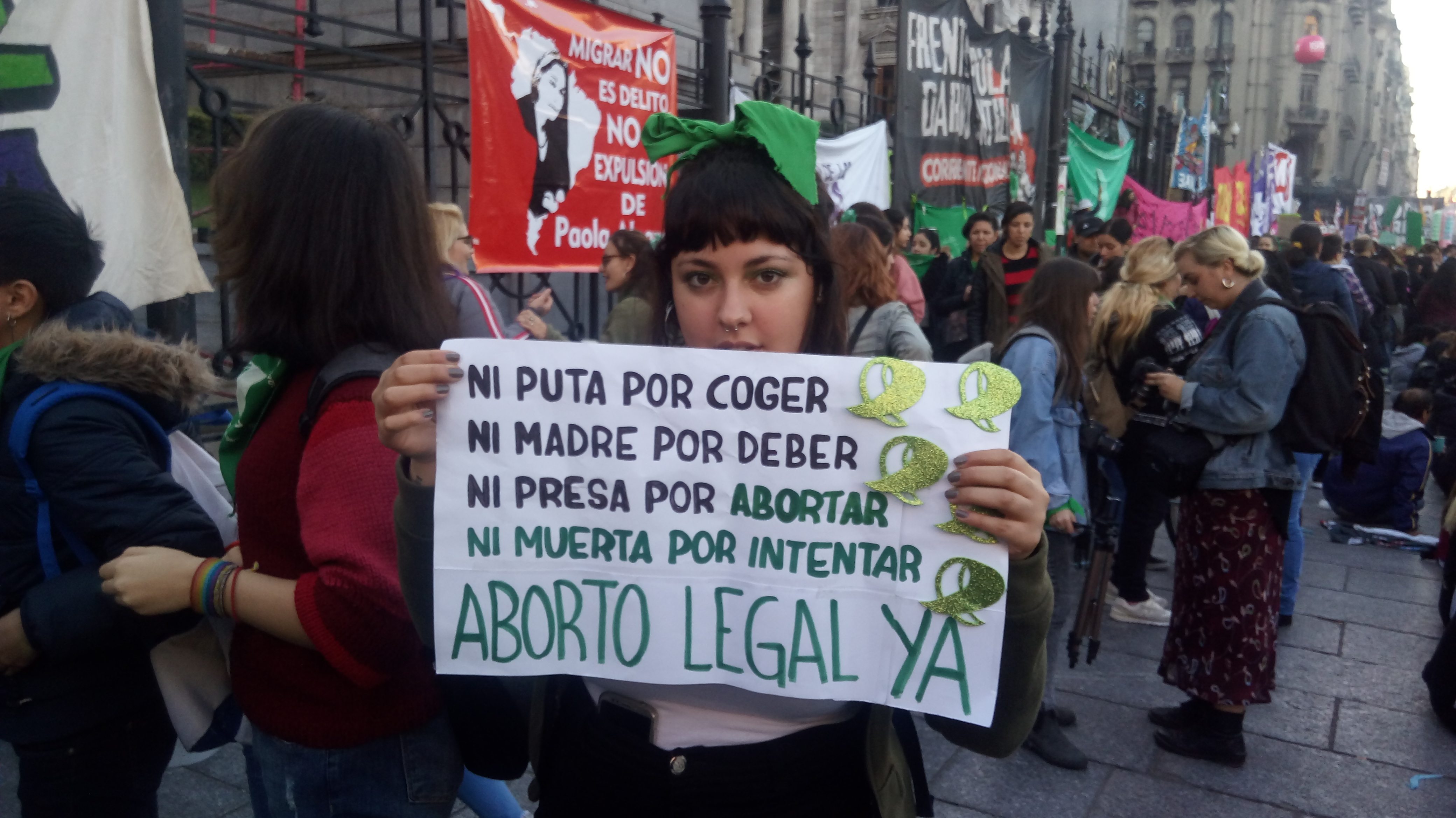 Una marea verde y joven volvió a exigir por la legalización del aborto
