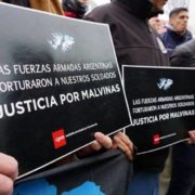 Malvinas: la Justicia suspendió las indagatorias a militares acusados de torturas