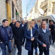 Intendentes le exigieron a Vidal que declare la emergencia alimentaria