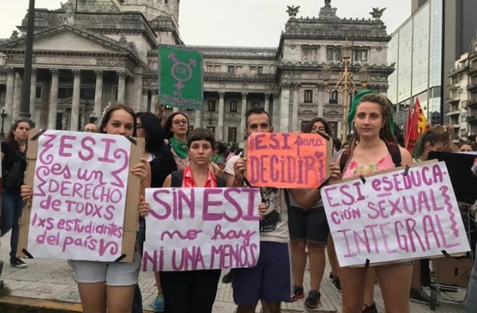 Un festival para la promoción de la educación sexual en las escuelas