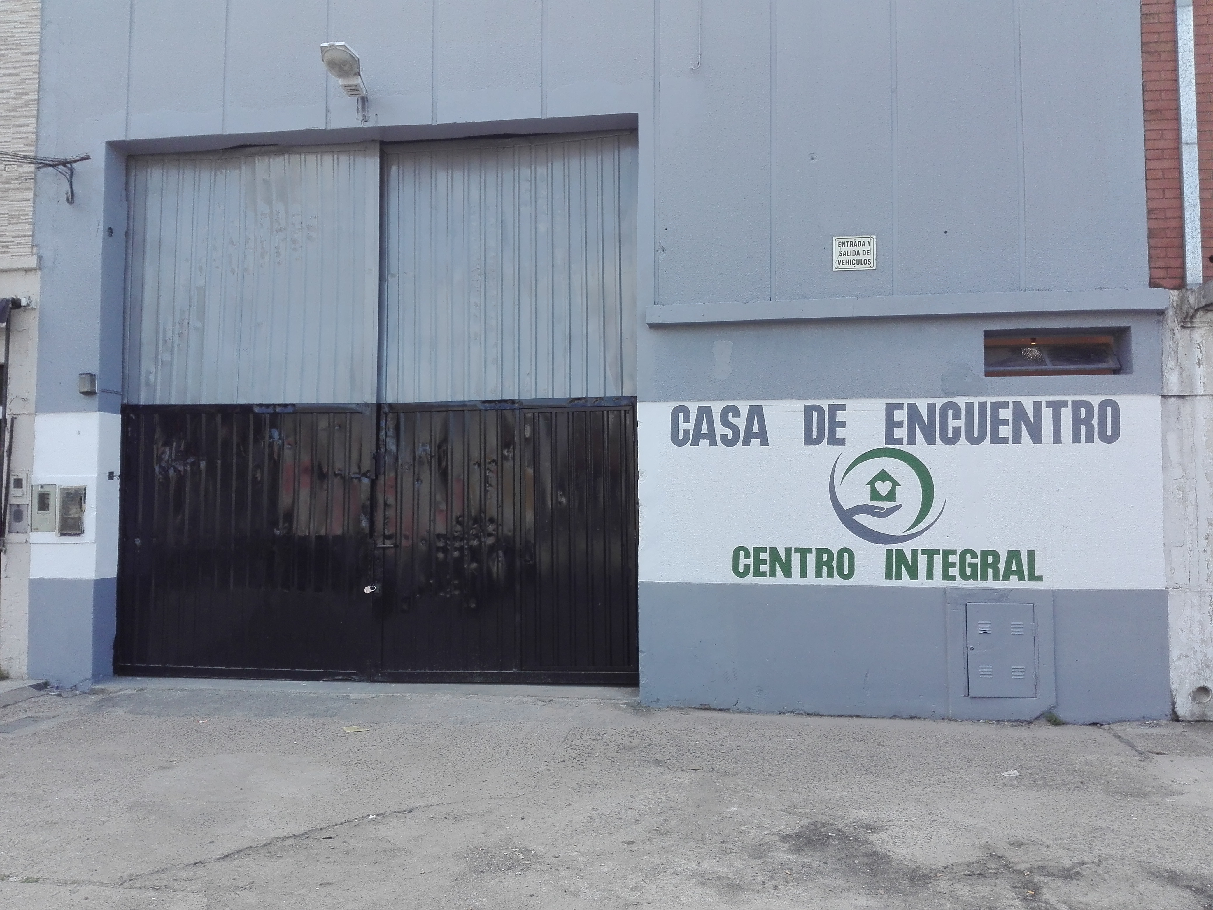 Un espacio para los sin techo abrió sus puertas en Lomas