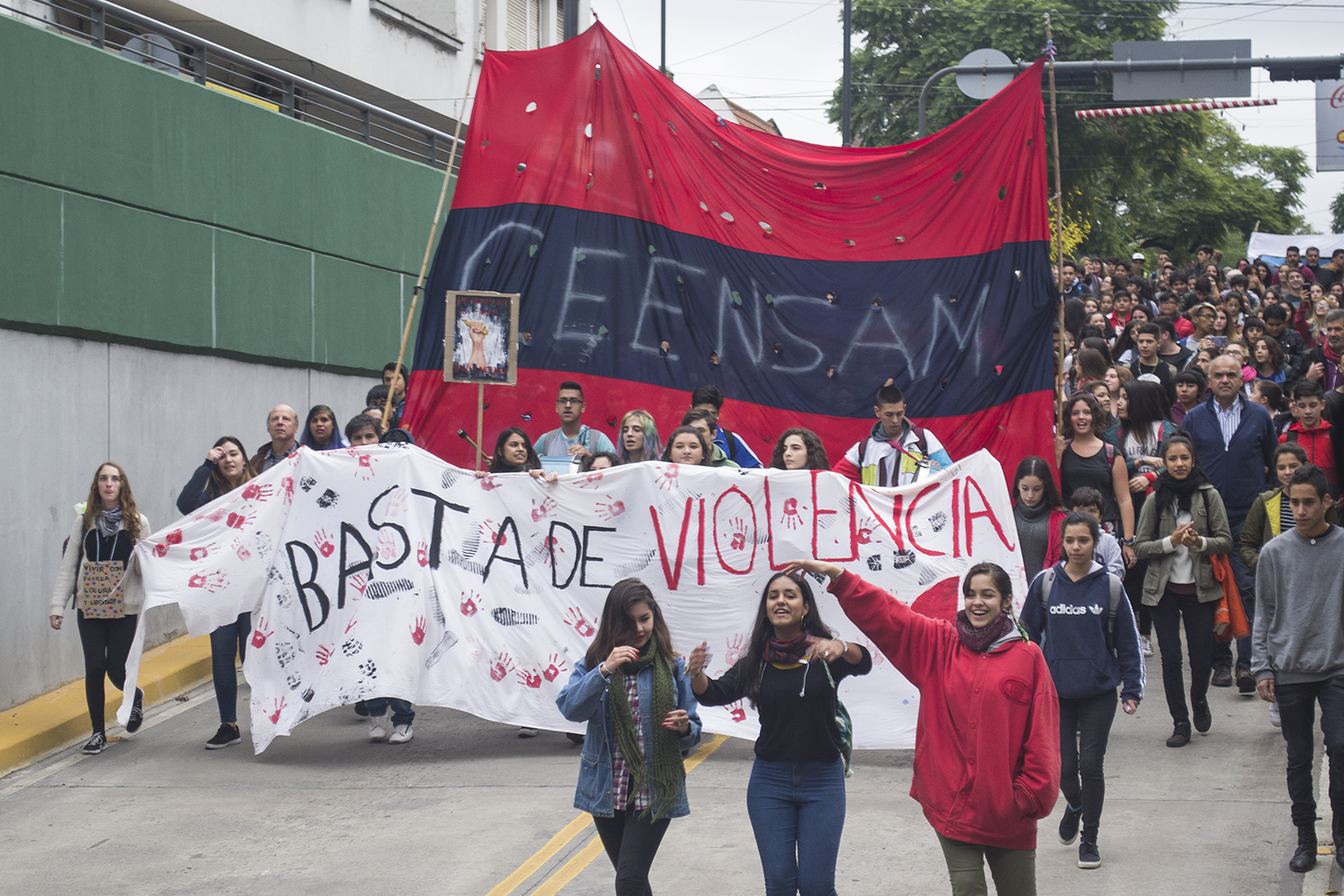 «Nos persiguen por el hecho de ser militantes»