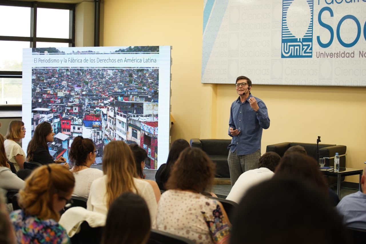 Fernando Ruiz: “Los derechos se formalizan cuando se pasa a la indignación”