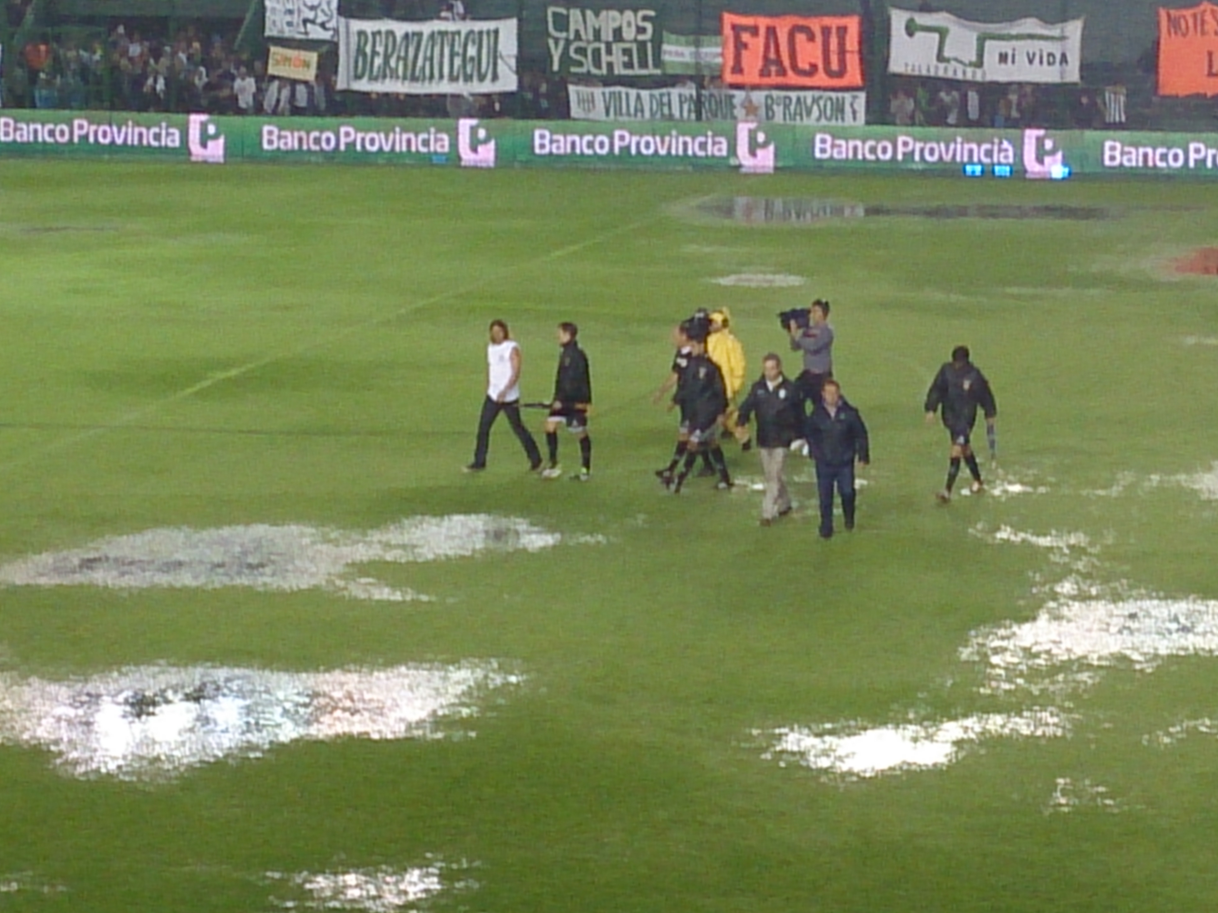 La lluvia paró la pelota hasta el sábado a la noche