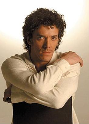 Maximiliano Guerra en Monte Grande