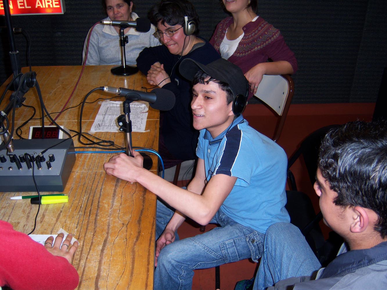 Cumple dos años Radio Gráfica, la voz de una fábrica recuperada