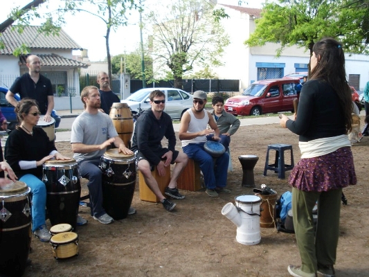 Arte espontáneo para salir al barrio